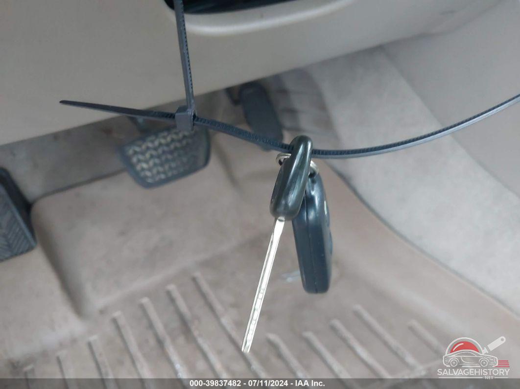 4T1BE32K45U401914 2005 TOYOTA CAMRY photo no. 11