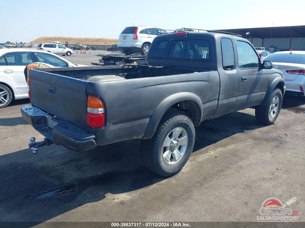 5TEWM72N71Z720624 2001 TOYOTA TACOMA photo no. 4