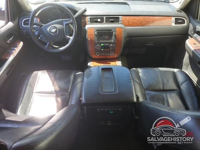 3GNFK16YX7G274343 2007 CHEVROLET SUBURBAN photo no. 8