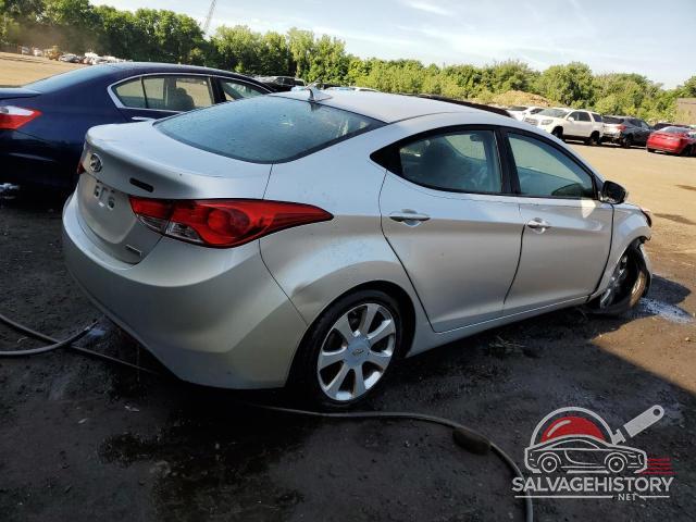 5NPDH4AE6DH387965 2013 HYUNDAI ELANTRA photo no. 3