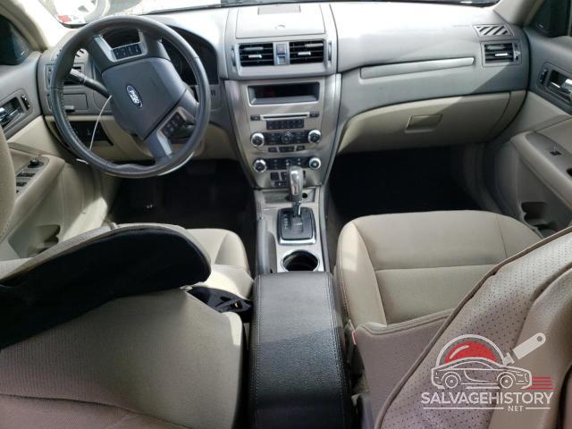 3FADP0L3XAR277734 2010 FORD FUSION photo no. 8