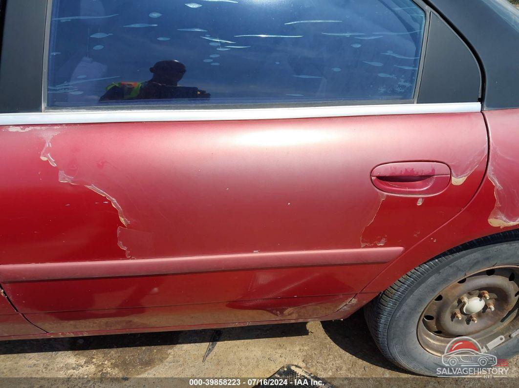 1B3HD46TXRF326755 1994 DODGE INTREPID photo no. 6