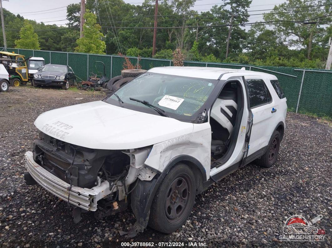 1FM5K8AR9HGD92602 2017 FORD EXPLORER photo no. 6