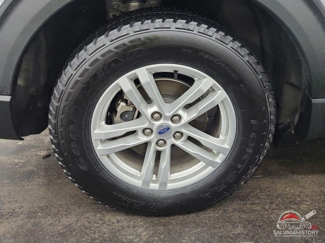 1FMSK8DH8NGA56277 2022 FORD EXPLORER photo no. 5