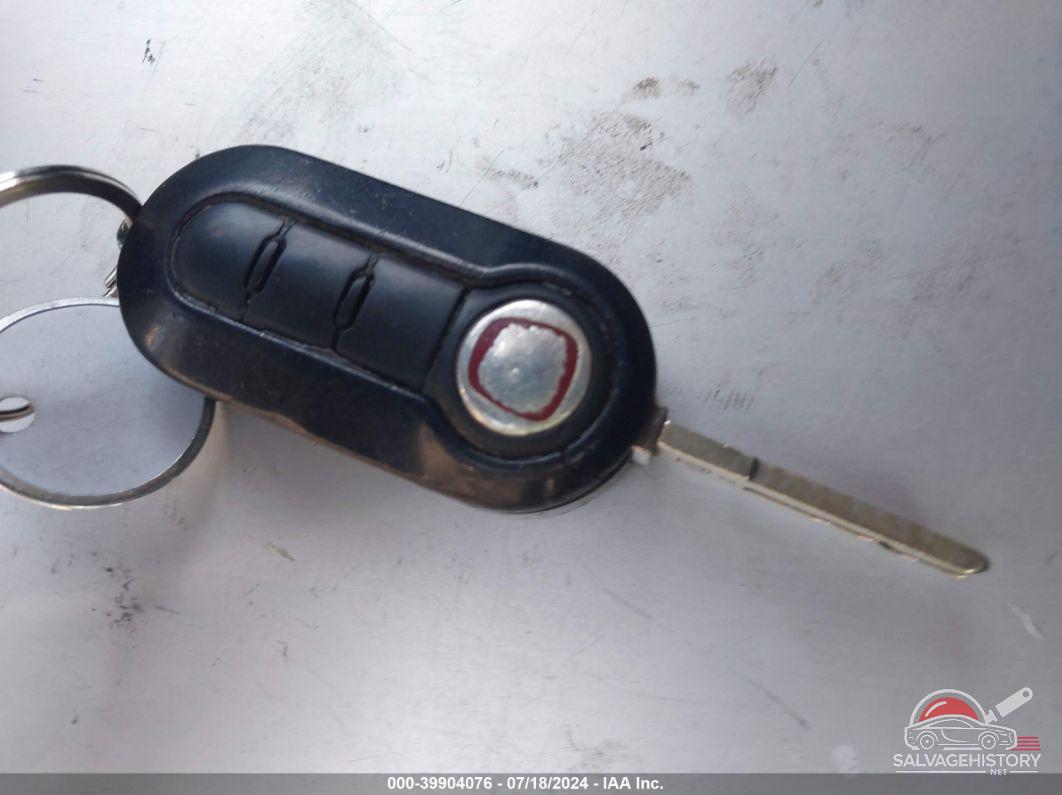 3C3CFFAR6CT380856 2012 FIAT 500 photo no. 11