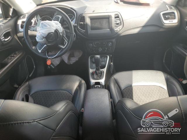 3C4NJDBB7KT834250 2019 JEEP COMPASS photo no. 8