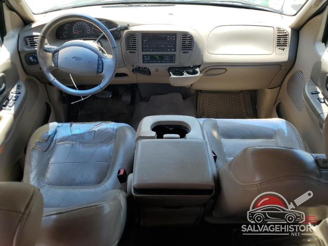 1FTRW07692KD36365 2002 FORD F-150 photo no. 8