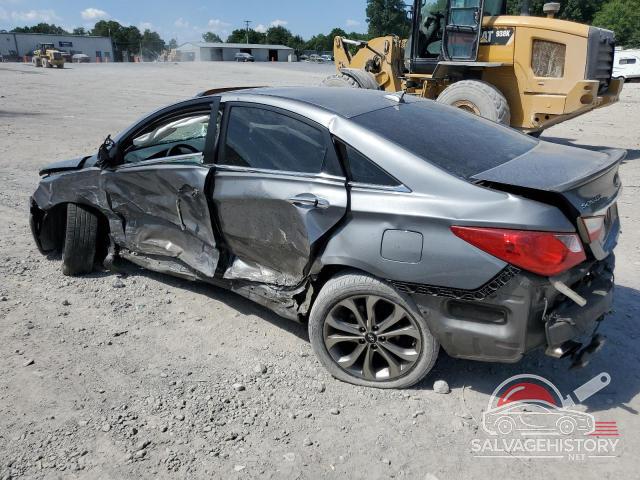 5NPEC4AB8DH745401 2013 HYUNDAI SONATA photo no. 2