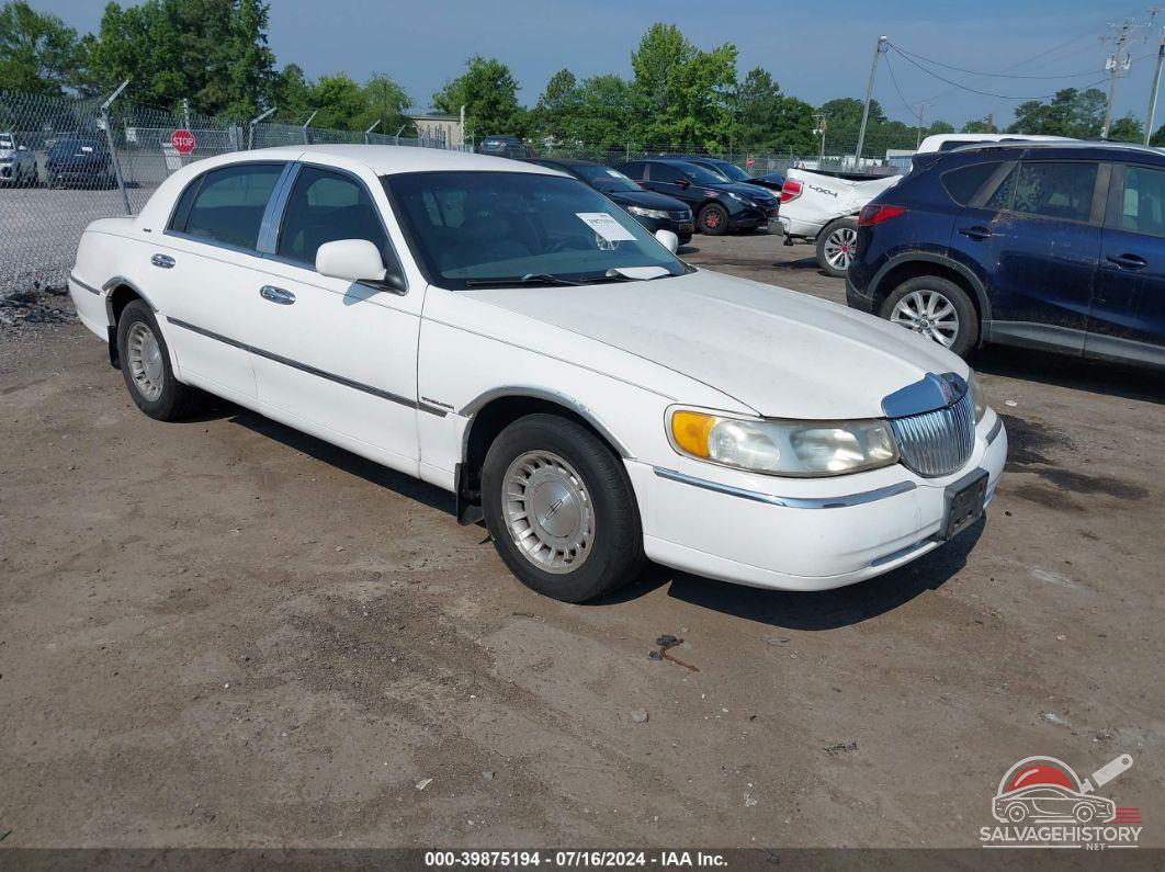 1LNFM81W3WY727414 1998 LINCOLN TOWN CAR photo no. 7