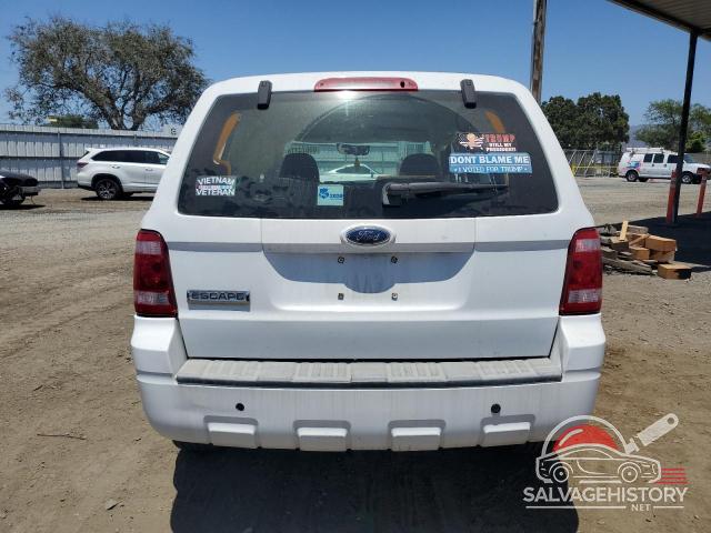 1FMCU02Z08KD77016 2008 FORD ESCAPE photo no. 6