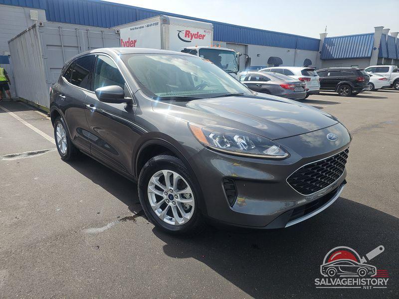 1FMCU9G68LUA83055 2020 FORD ESCAPE photo no. 2