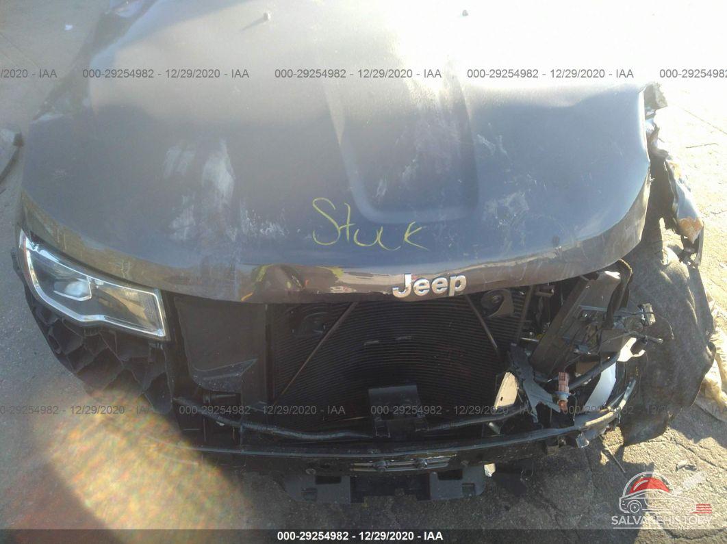 1C4RJFBG8LC445946 2020 JEEP GRAND CHEROKEE photo no. 10