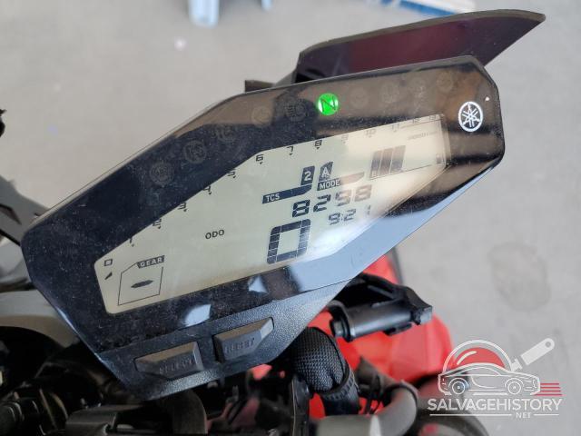 JYARN53Y2JA000631 2018 YAMAHA MT09 C photo no. 7