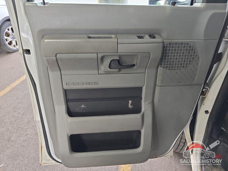 1FTSE3EL2EDA18448 2014 FORD E-350 SUPER DUTY photo no. 4