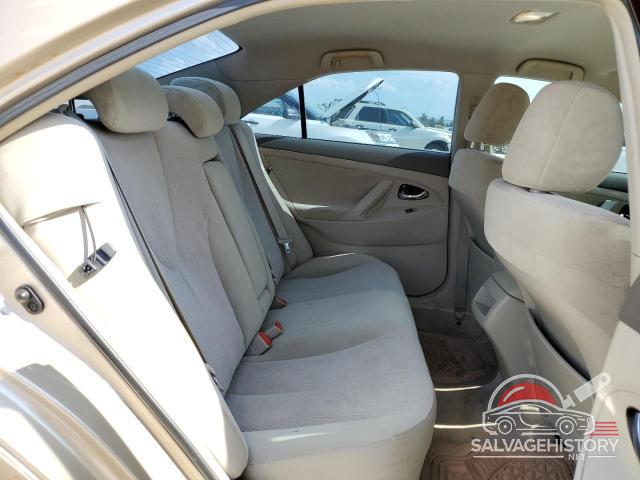 4T1BF3EK2AU094407 2010 TOYOTA CAMRY photo no. 10
