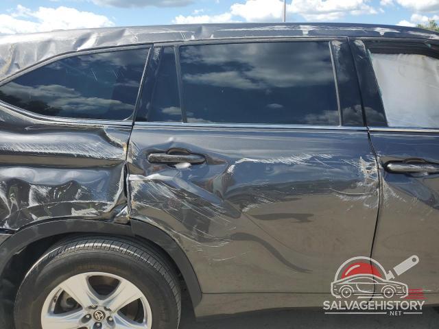 5TDCZRBH9MS135670 2021 TOYOTA HIGHLANDER photo no. 11