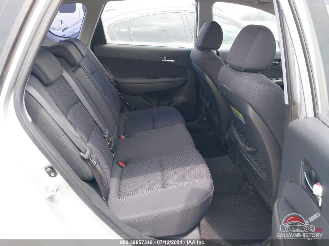 KMHDC8AE9AU080938 2010 HYUNDAI ELANTRA TOURING photo no. 8