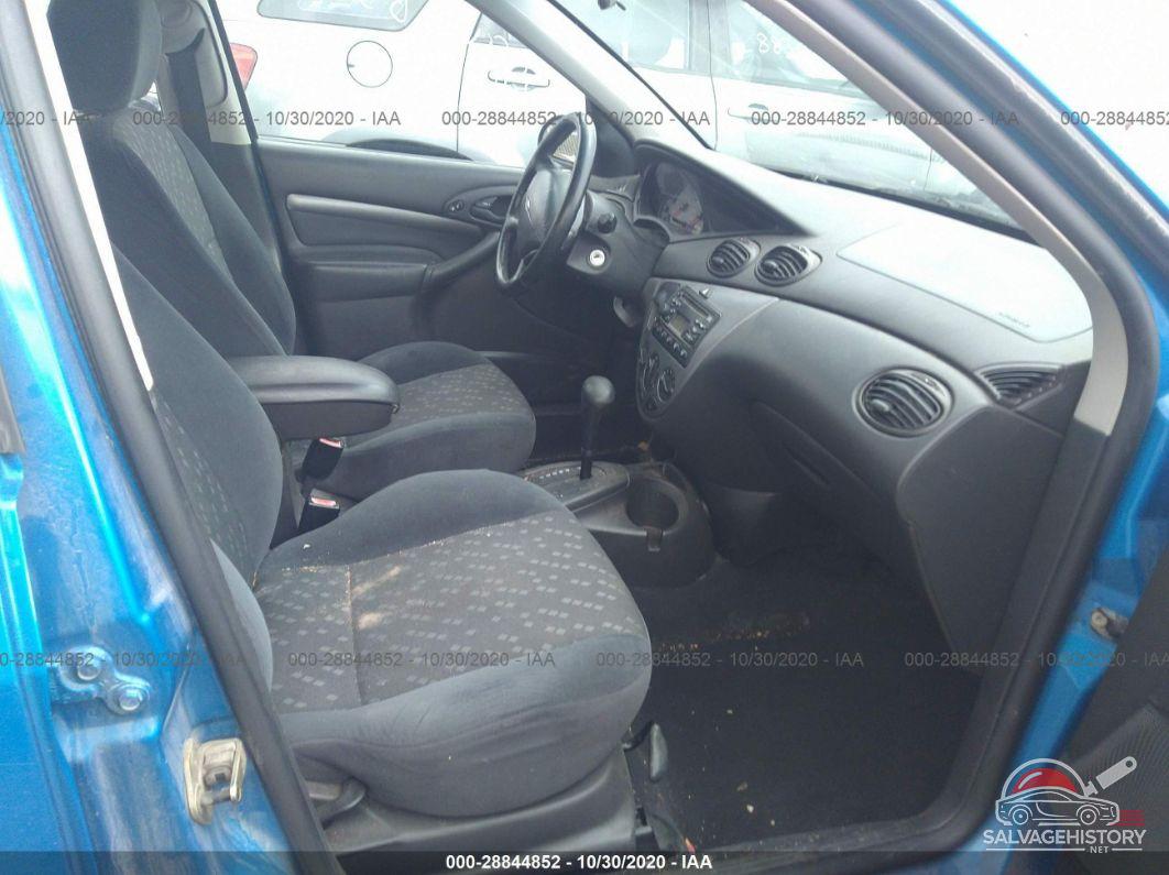 1FAFP34321W269360 2001 FORD FOCUS photo no. 5