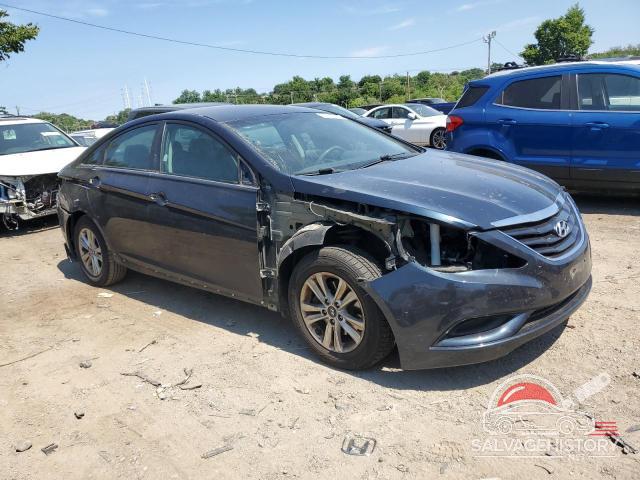 5NPEB4ACXCH356785 2012 HYUNDAI SONATA photo no. 4
