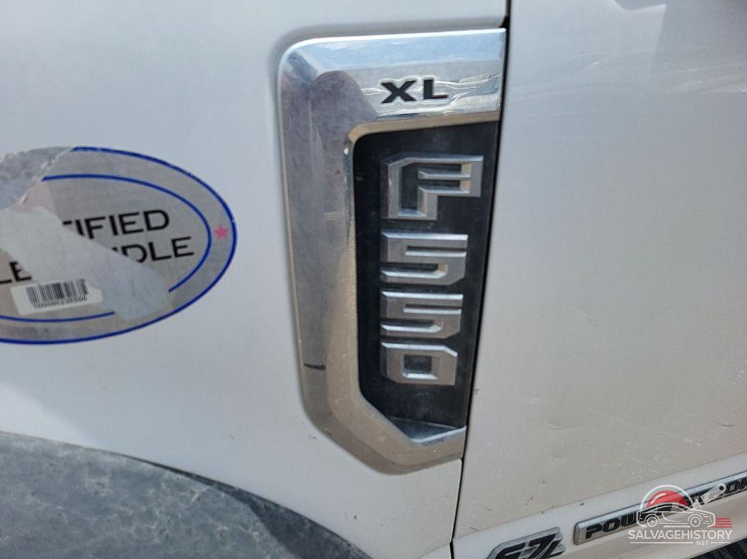1FD0W5HT5HEF12907 2017 FORD F550 photo no. 3