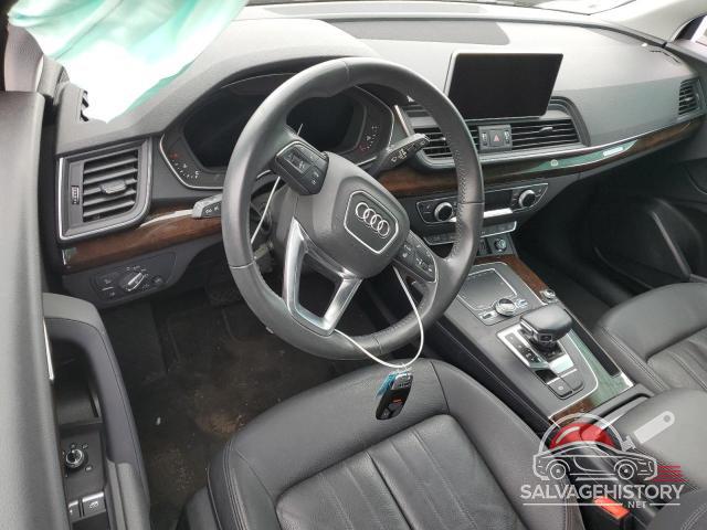 WA1BNAFY3J2219869 2018 AUDI Q5 photo no. 8