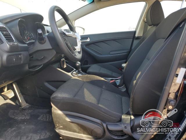 3KPFK4A71HE076692 2017 KIA FORTE photo no. 7
