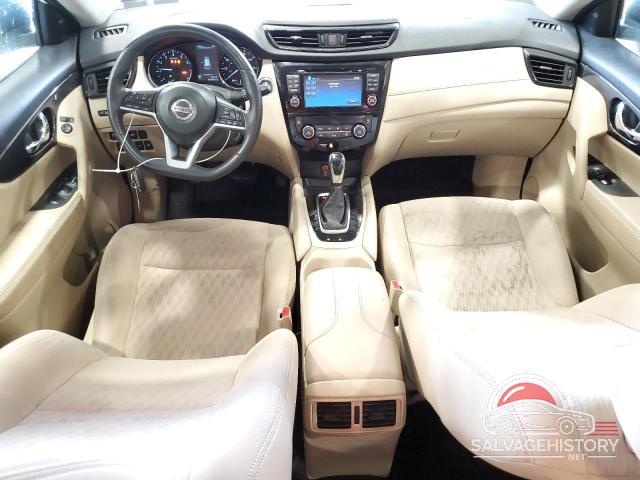 5N1AT2MV4HC841418 2017 NISSAN ROGUE photo no. 8