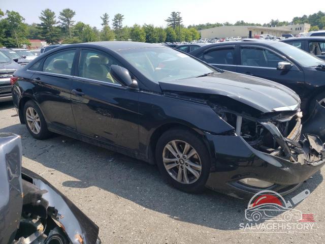 5NPEB4AC0DH695346 2013 HYUNDAI SONATA photo no. 4