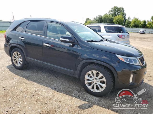 5XYKU4A7XFG585799 2015 KIA SORENTO photo no. 4