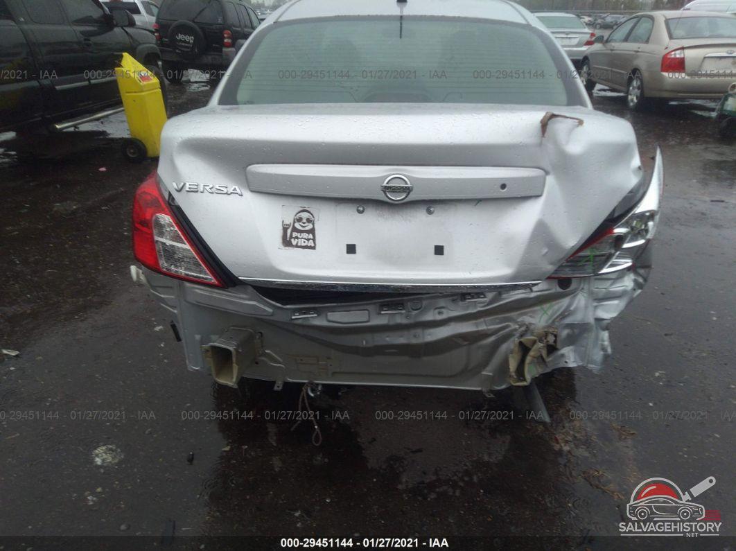 3N1CN7AP1JL861150 2018 NISSAN VERSA SEDAN photo no. 6