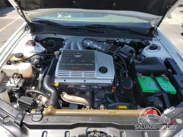 JT8BF28G8X0221066 1999 LEXUS ES300 photo no. 11