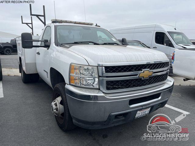 1GB3CZC8XDF107655 2013 CHEVROLET SILVERADO 3500HD photo no. 3