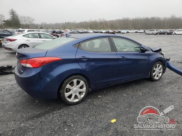 KMHDH4AE8DU764653 2013 HYUNDAI ELANTRA photo no. 3