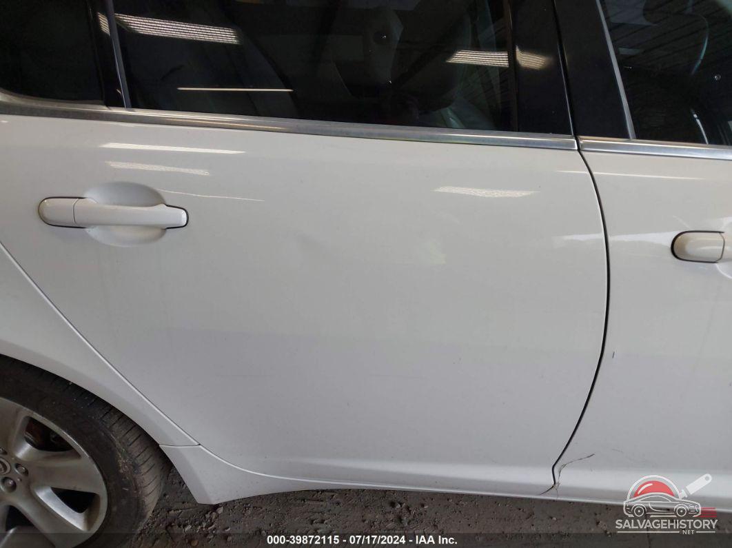 SAJWA0FB0BLR84804 2011 JAGUAR XF photo no. 6