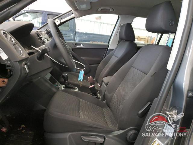 WVGAV7AX4HK054486 2017 VOLKSWAGEN TIGUAN photo no. 7