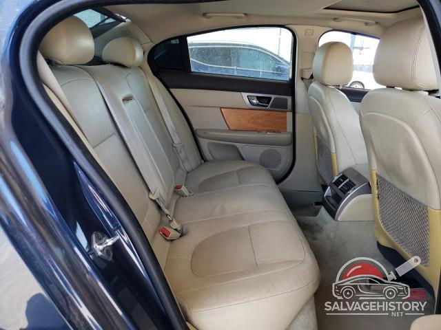 SAJWA05B19HR07146 2009 JAGUAR XF photo no. 10
