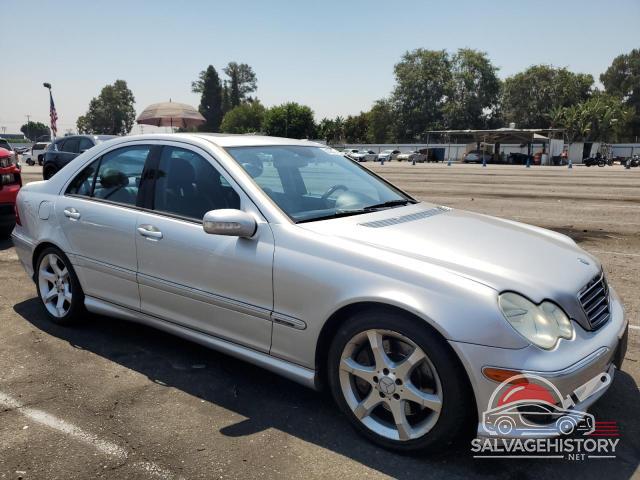 WDBRF52H87F935150 2007 MERCEDES-BENZ C-CLASS photo no. 4