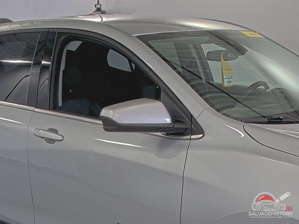 3GNAXUEV3LL331228 2020 CHEVROLET EQUINOX photo no. 3