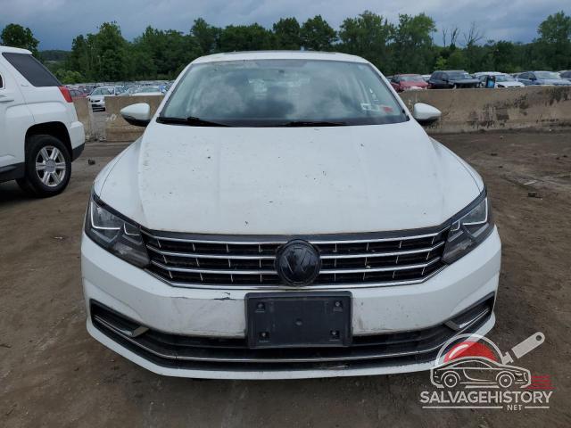 1VWBA7A36JC019351 2018 VOLKSWAGEN PASSAT photo no. 5