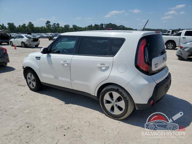 KNDJN2A28F7204661 2015 KIA SOUL photo no. 2