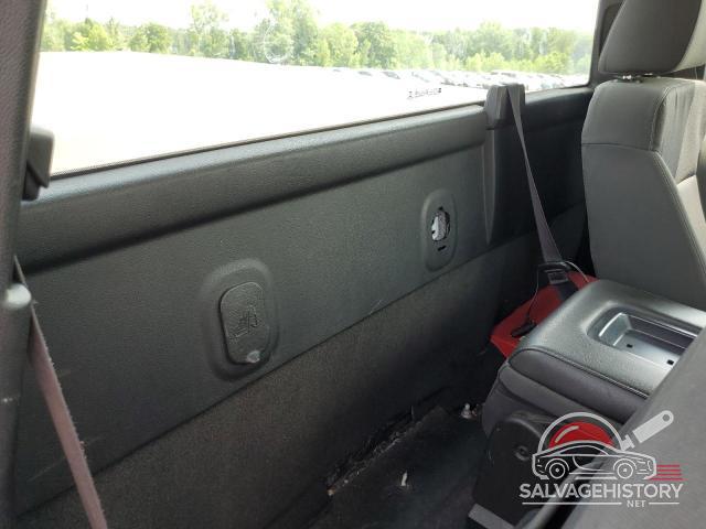 1GTN1LEC9JZ901369 2018 GMC SIERRA photo no. 10