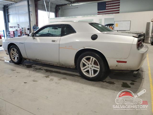 2B3CJ4DV9AH320567 2010 DODGE CHALLENGER photo no. 2