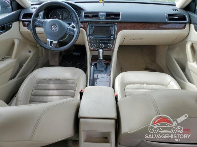 1VWCP7A30CC005953 2012 VOLKSWAGEN PASSAT photo no. 8