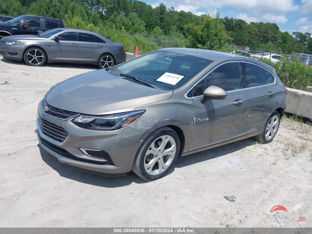 3G1BF6SM7JS561065 2018 CHEVROLET CRUZE photo no. 2