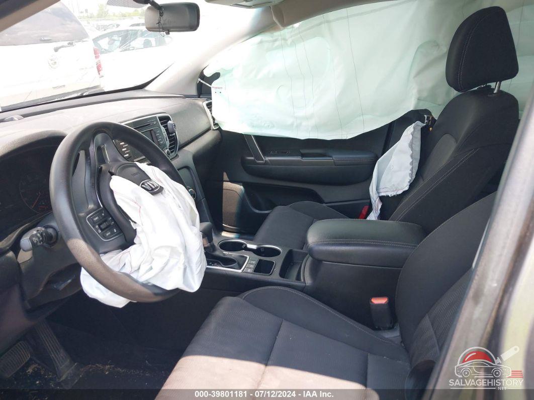 KNDPMCAC5H7162917 2017 KIA SPORTAGE photo no. 5