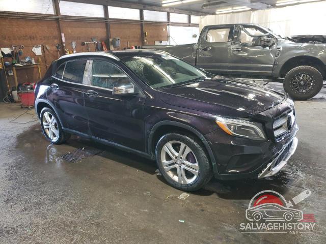 WDCTG4GB2FJ069227 2015 MERCEDES-BENZ GLA-CLASS photo no. 4