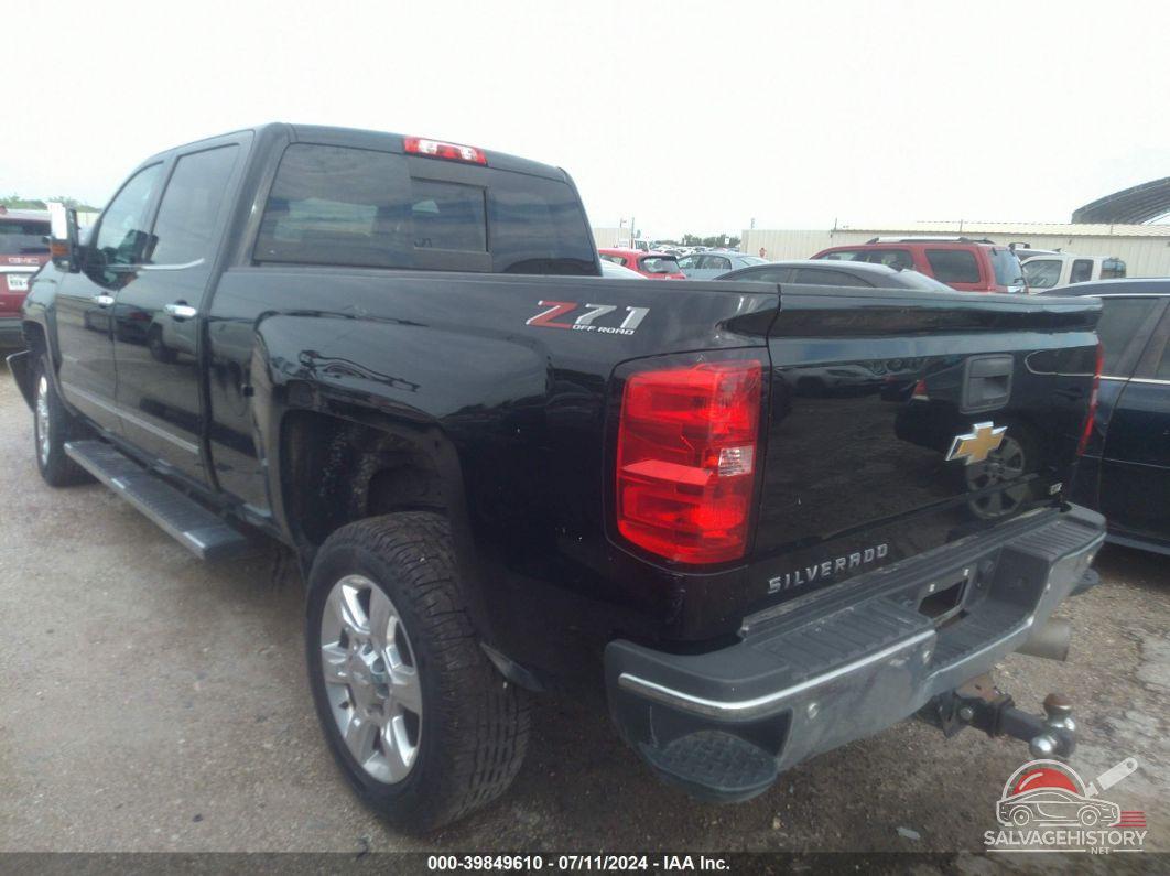 1GC1KWEY6JF117208 2018 CHEVROLET SILVERADO photo no. 3