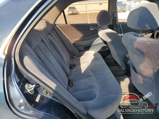 1HGCG5645YA045930 2000 HONDA ACCORD photo no. 10