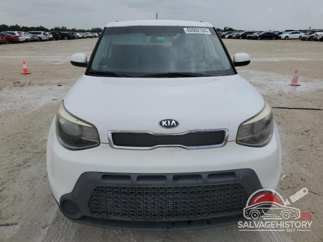 KNDJN2A27E7709363 2014 KIA SOUL photo no. 5