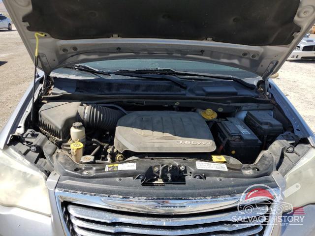 2C4RC1BG6ER271821 2014 CHRYSLER MINIVAN photo no. 12